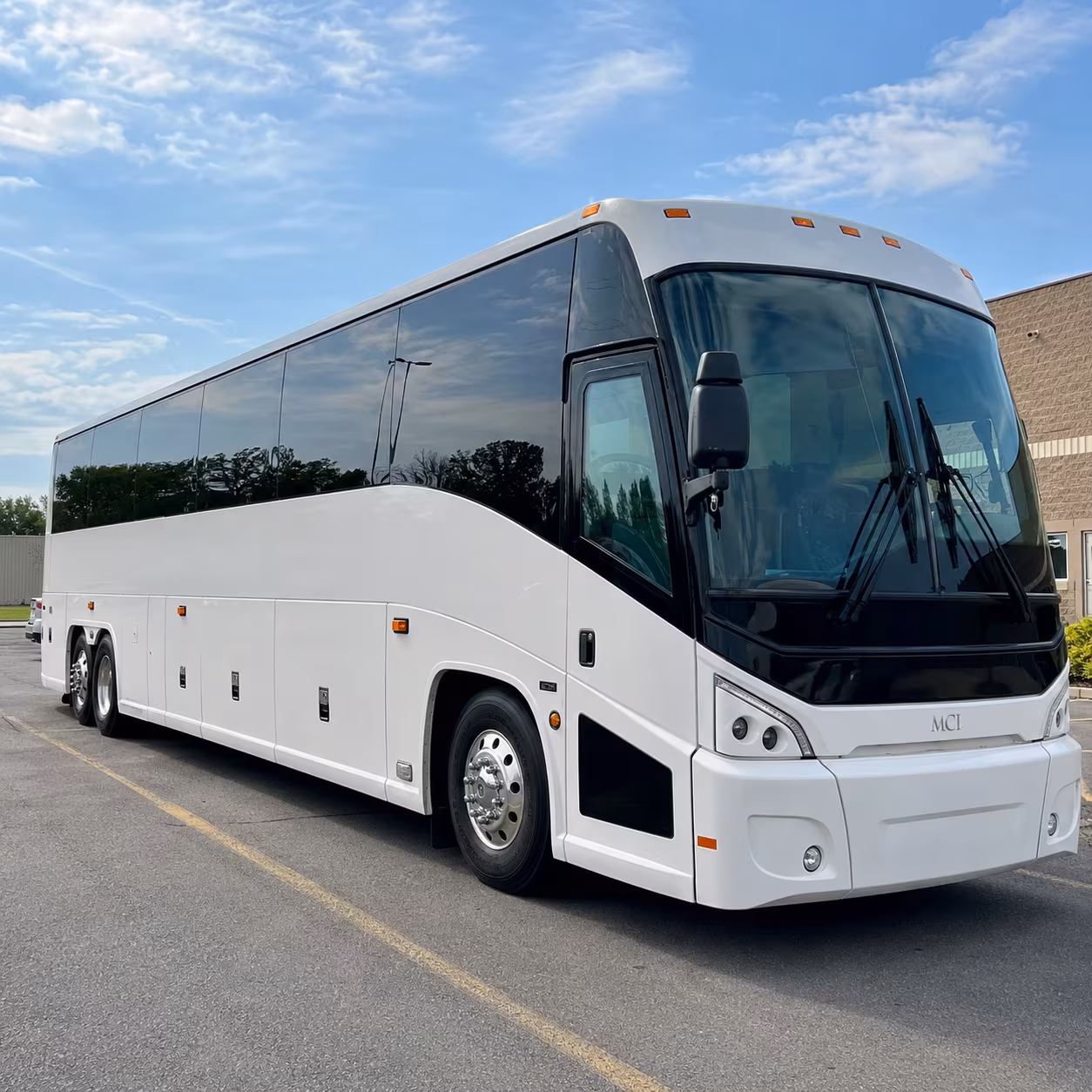 conference and convention shuttle buses at the charlotte convention center